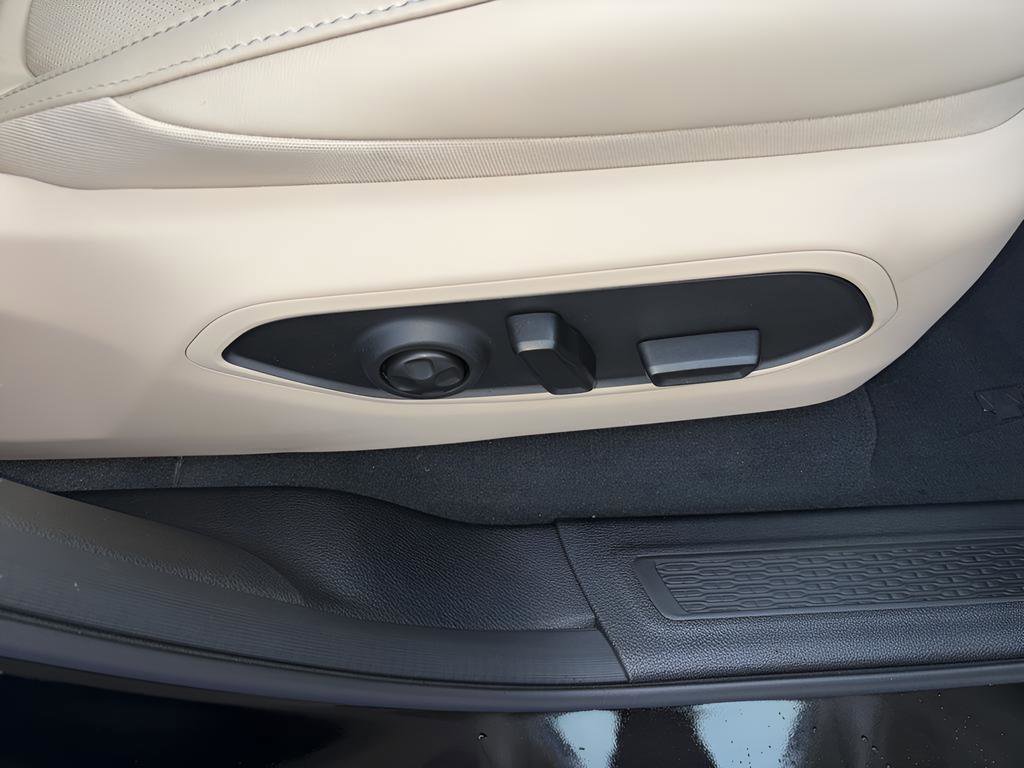 New 2025 Jeep Grand Cherokee L Limited w/ Luxury Tech Group II image 53