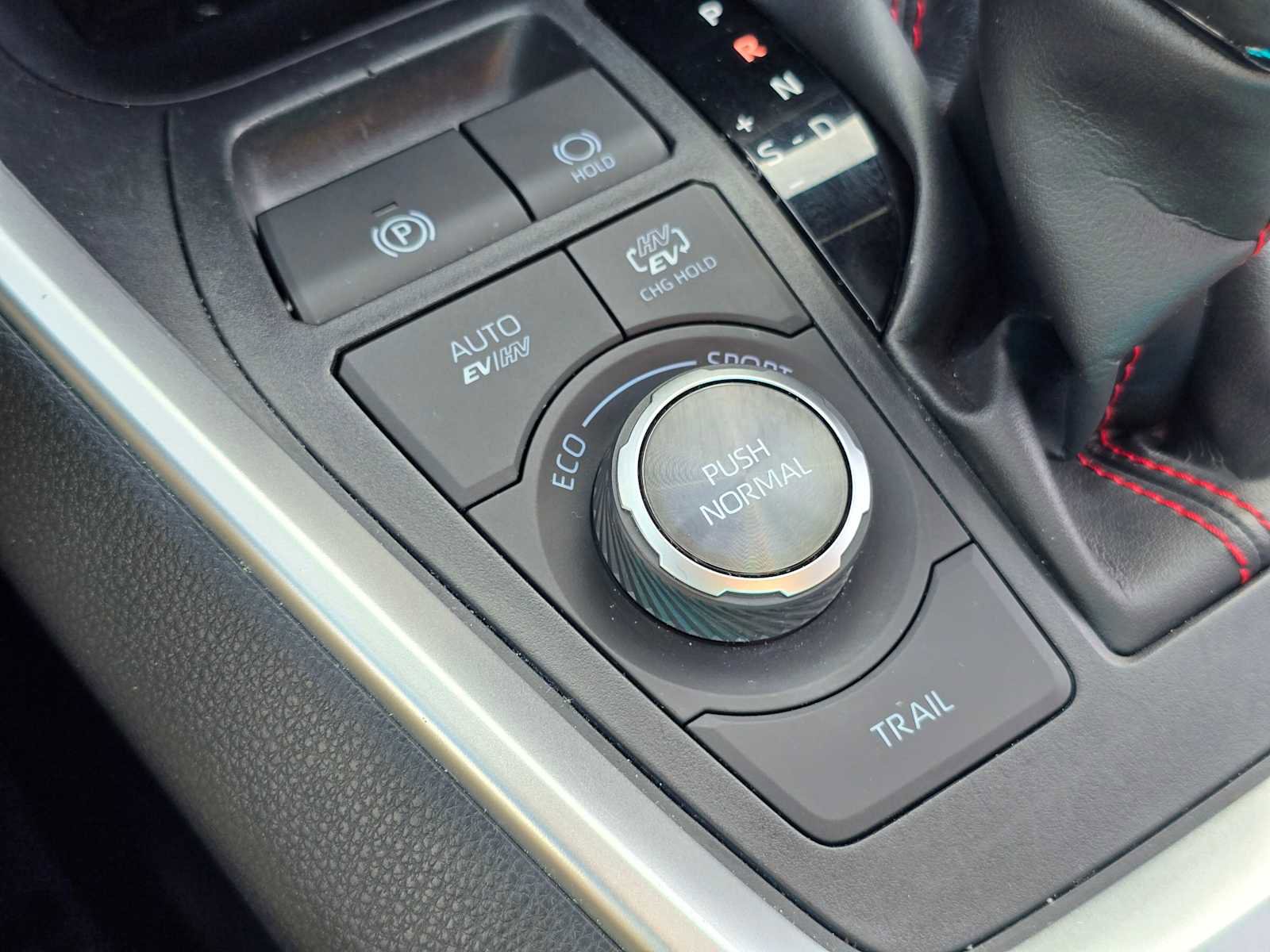 Used 2022 Toyota RAV4 XSE image 30