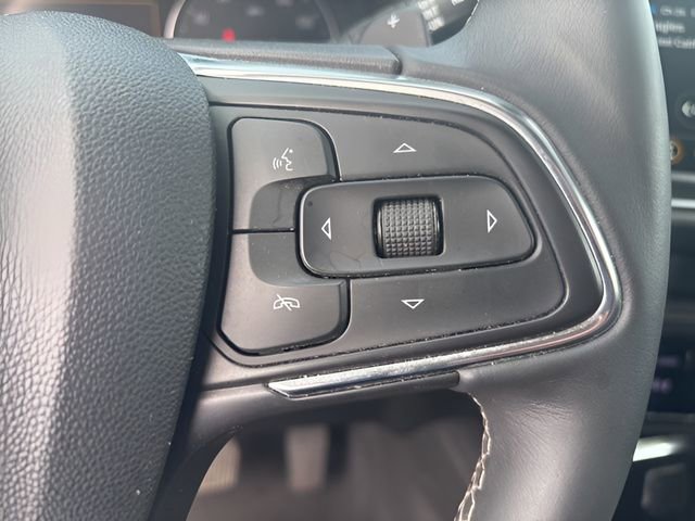 Used 2023 Buick Envision Essence AWD/4WD image 20