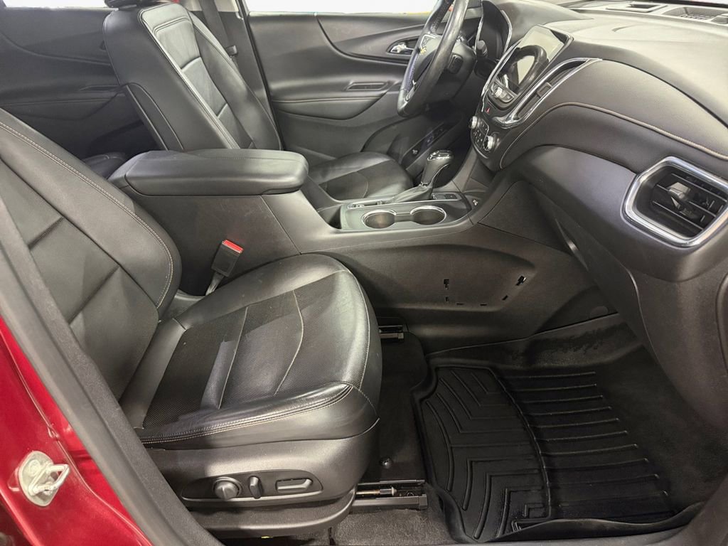 Used 2018 Chevrolet Equinox Premier AWD/4WD image 9