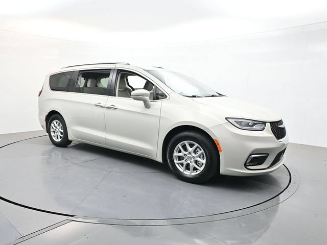 Used 2021 Chrysler Pacifica Touring-L