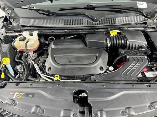 Used 2023 Chrysler Voyager LX FWD image 27