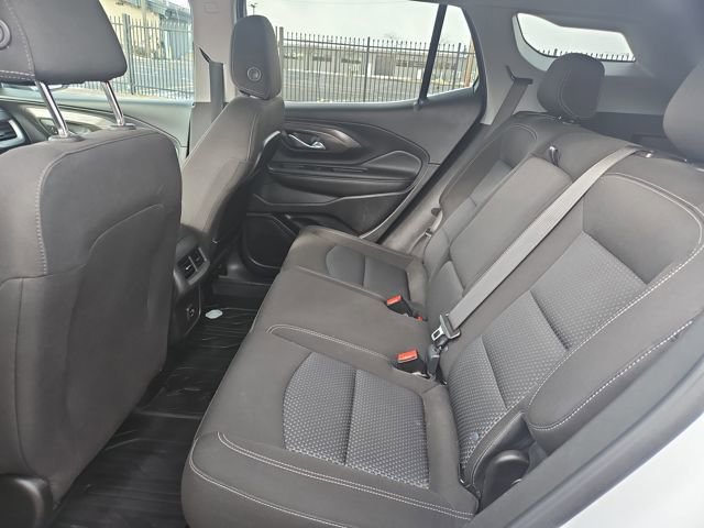Used 2023 GMC Terrain SLE w/ Driver Convenience Package image 25