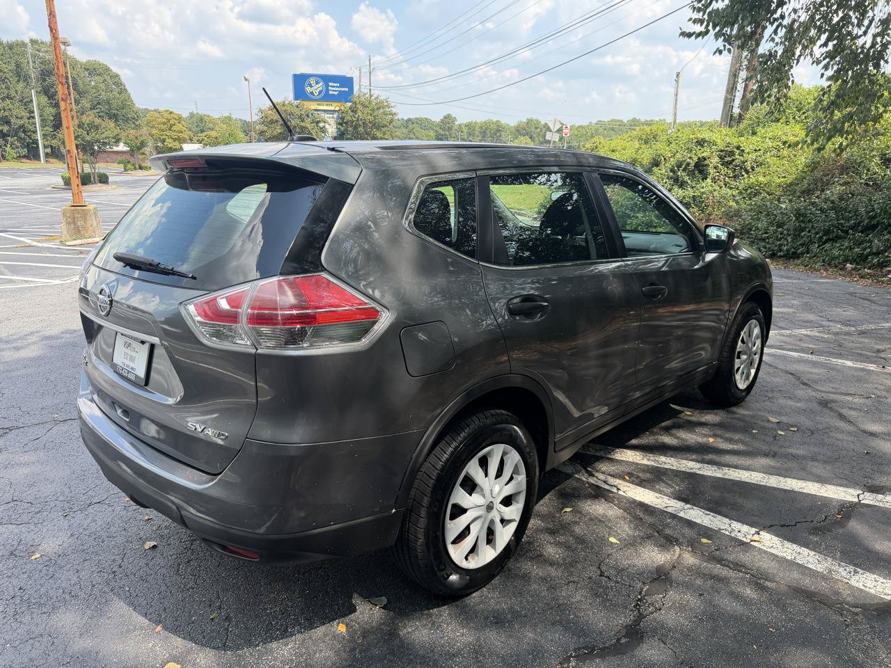 Used 2016 Nissan Rogue S AWD/4WD image 5