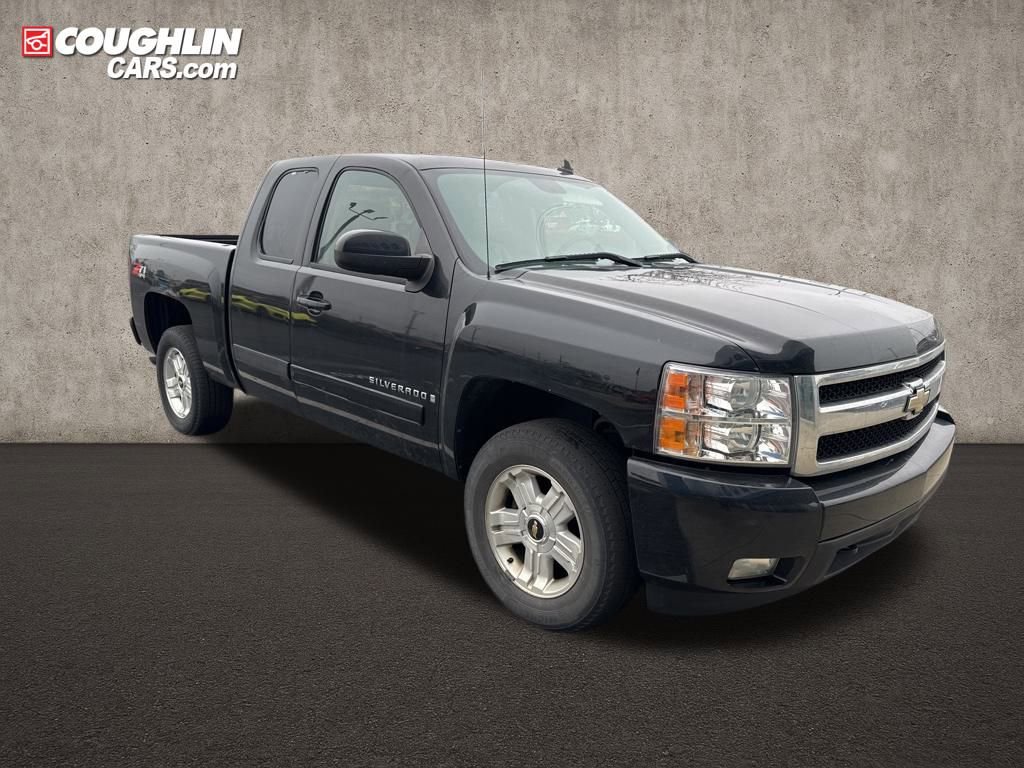 Used 2008 Chevrolet Silverado 1500 LTZ w/ Suspension Package, Off-Road image 1