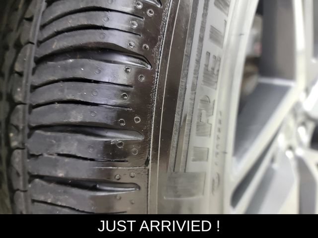 Used 2025 Ford Explorer ST AWD/4WD image 11