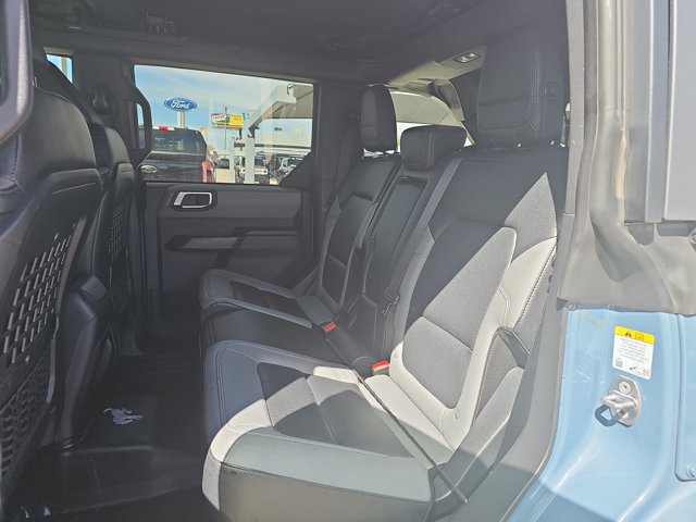 Used 2024 Ford Bronco Black Diamond image 9