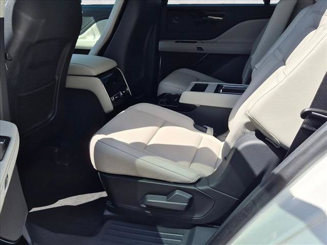 New 2026 Lincoln Aviator Reserve RWD image 14