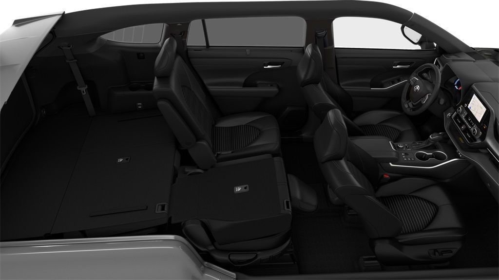 New 2025 Toyota Highlander XSE image 30