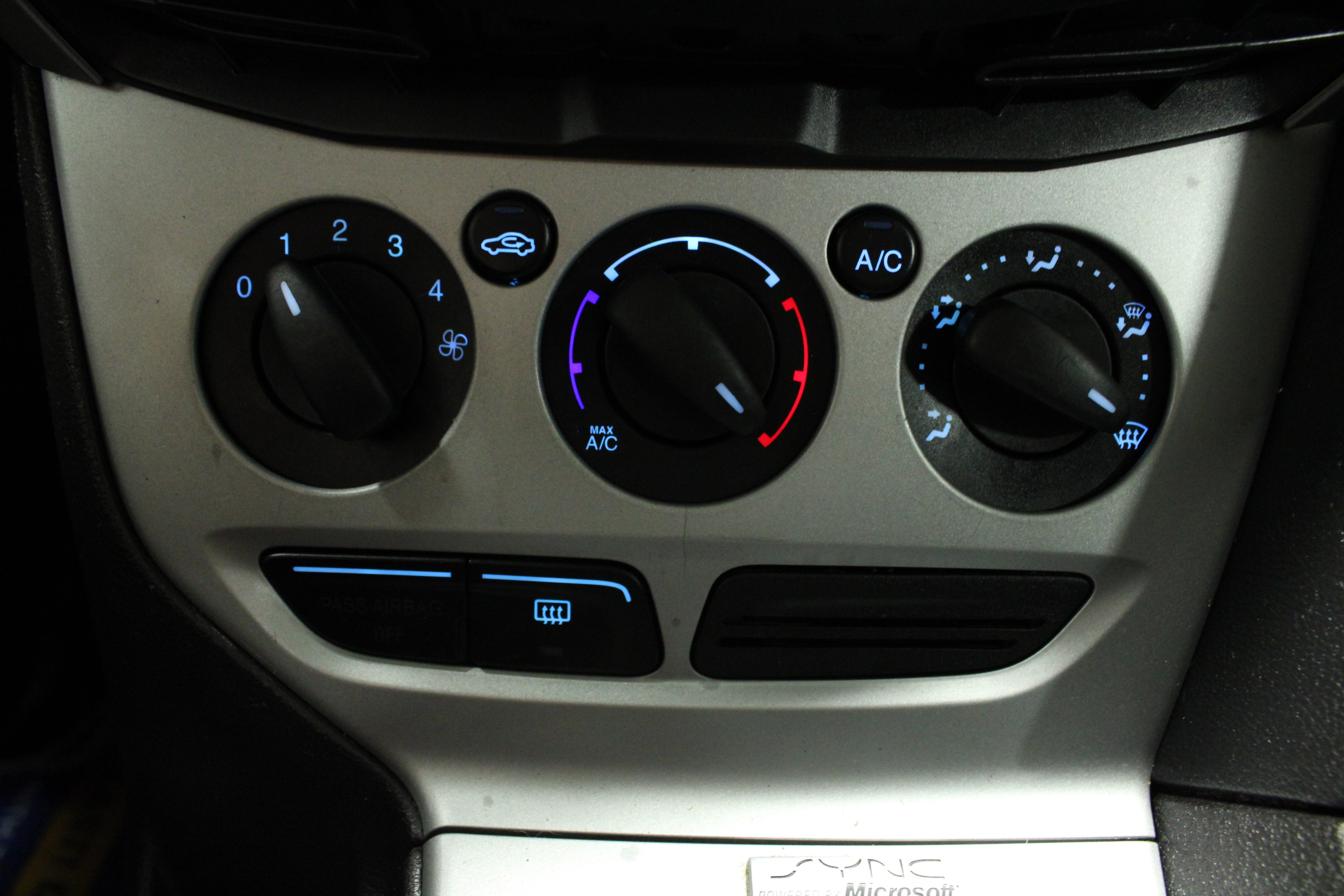 Used 2014 Ford Focus SE image 21