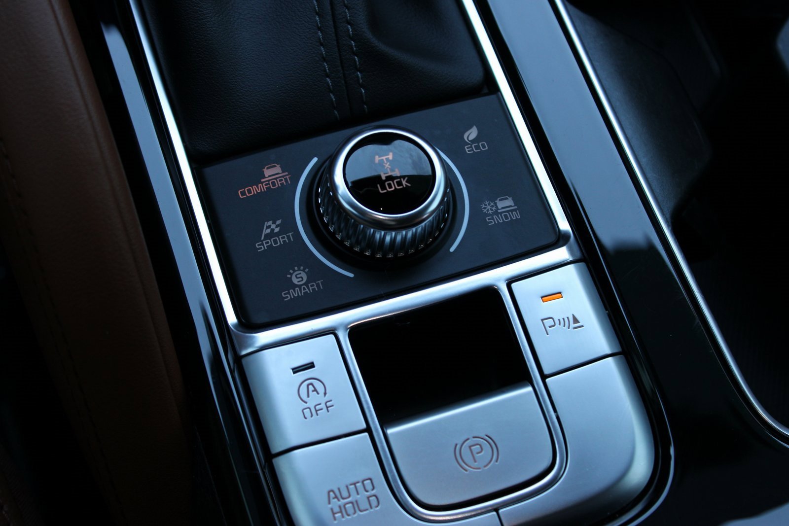 Used 2025 Kia Telluride EX X-Line image 17