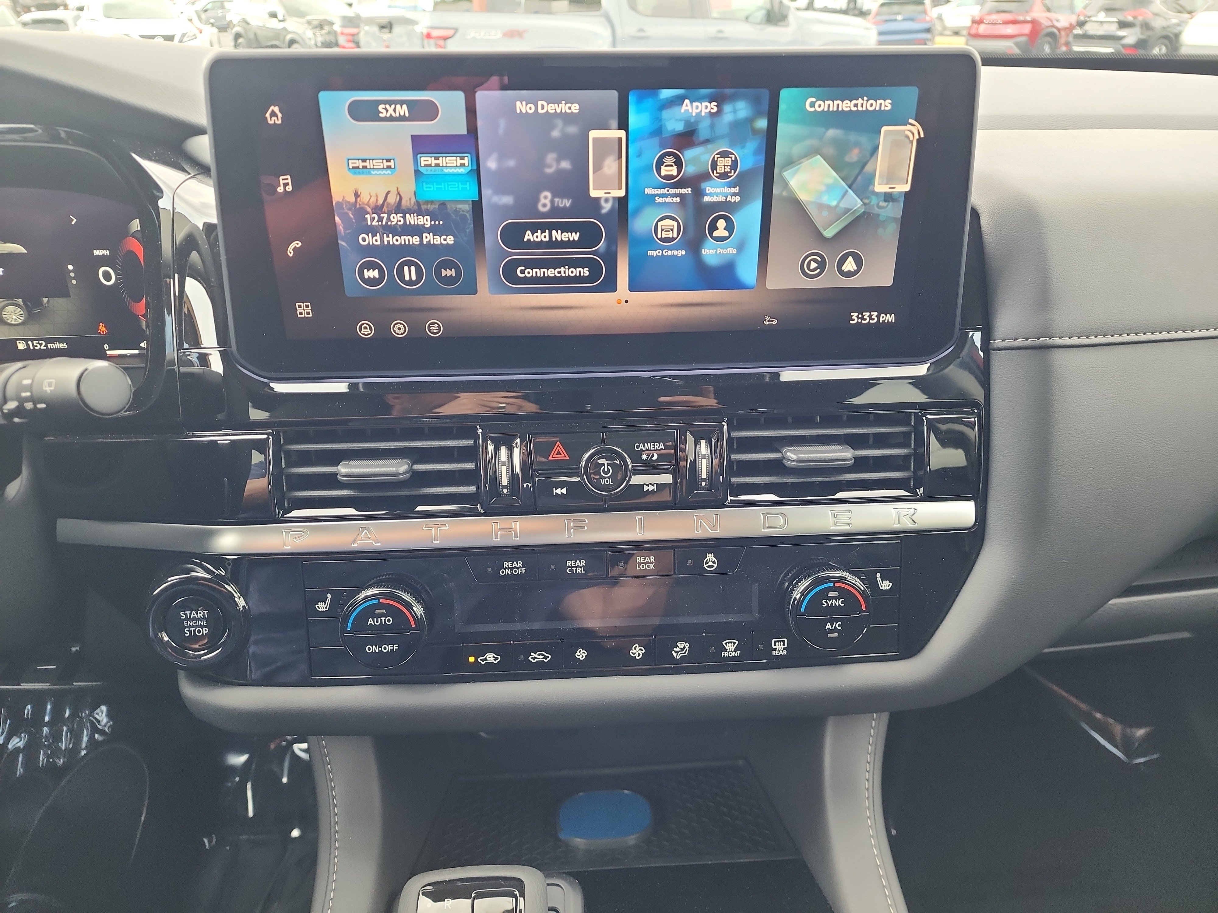 New 2026 Nissan Pathfinder SL AWD/4WD image 13