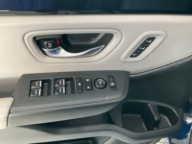 Certified 2025 Honda Pilot EX-L image 6