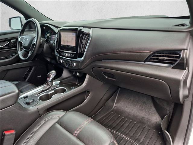 Used 2022 Chevrolet Traverse RS FWD image 22