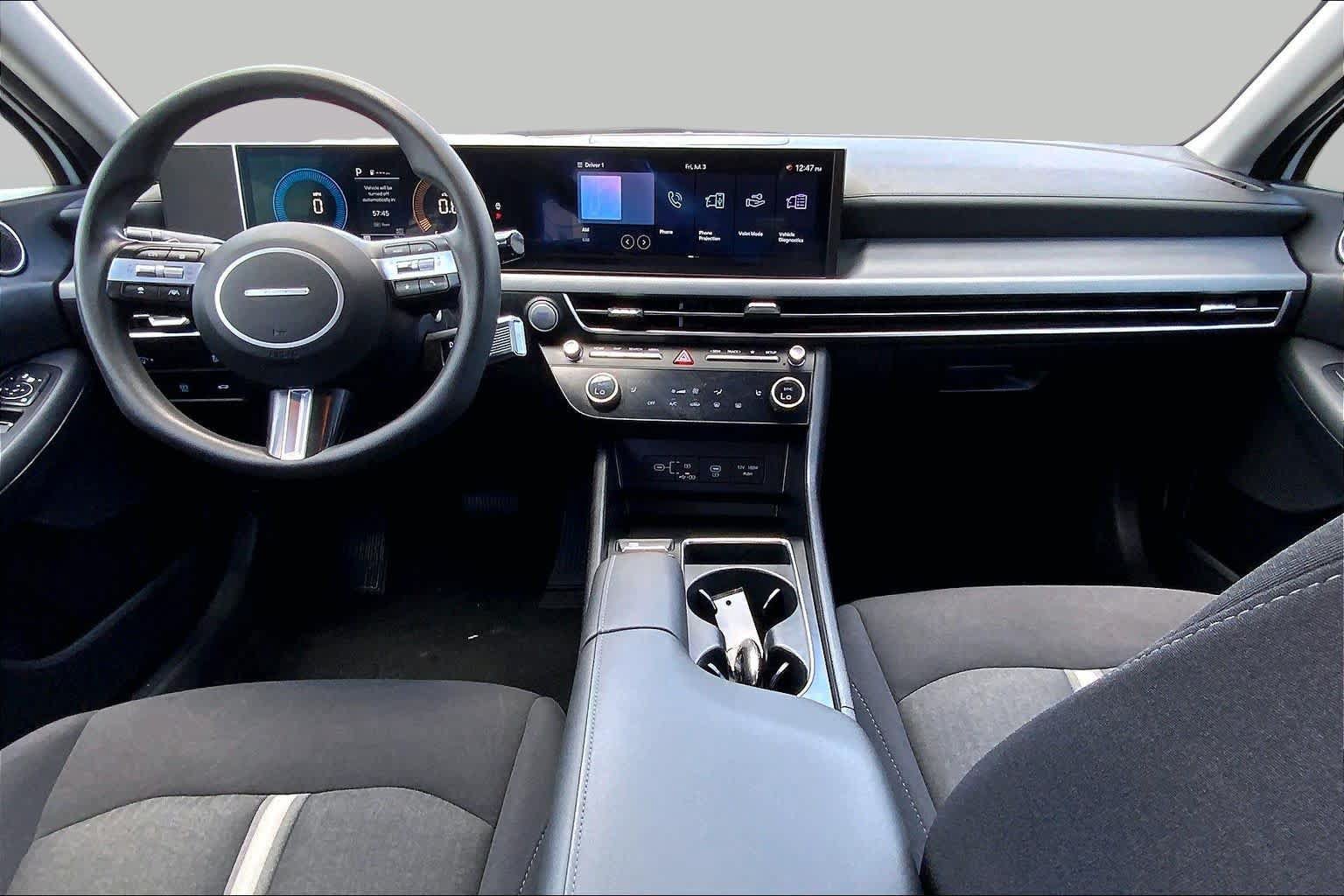 Used 2025 Hyundai Sonata SEL FWD image 14