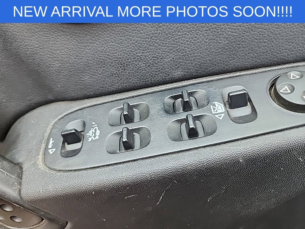 Used 2008 Pontiac Grand Prix image 12