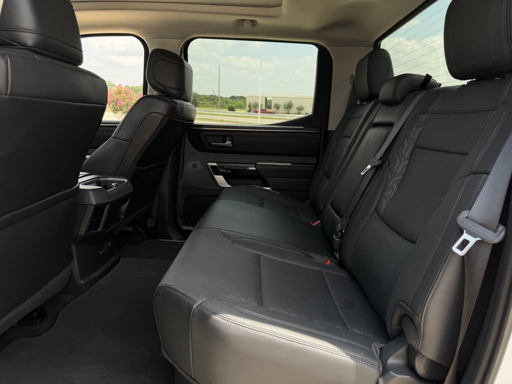 Used 2024 Toyota Tundra Limited AWD/4WD image 30