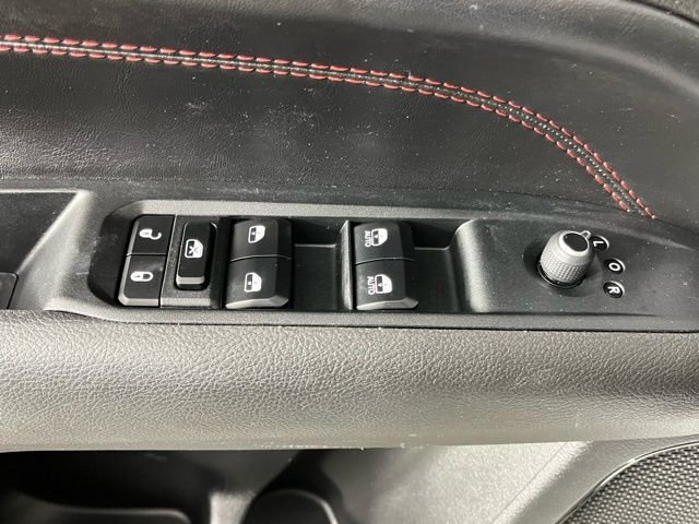 Used 2024 Jeep Compass Trailhawk image 19