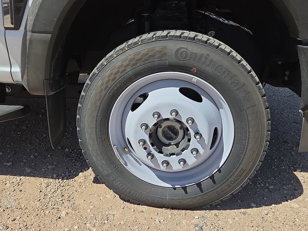 New 2024 Ford F550 4x4 Crew Cab Super Duty image 13