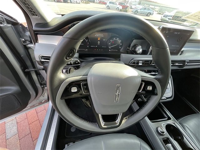 Used 2022 Lincoln Corsair FWD image 13
