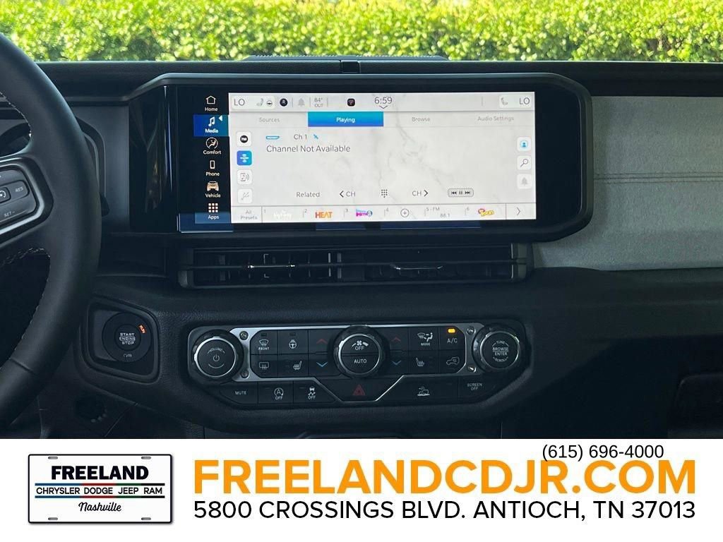 New 2025 Jeep Gladiator Sport AWD/4WD image 22
