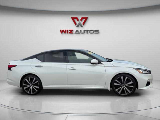 Used 2020 Nissan Altima 2.0 Platinum FWD image 6