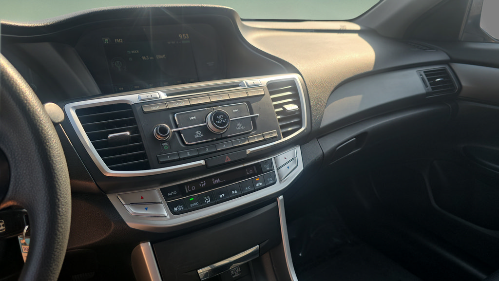 Used 2014 Honda Accord LX image 20
