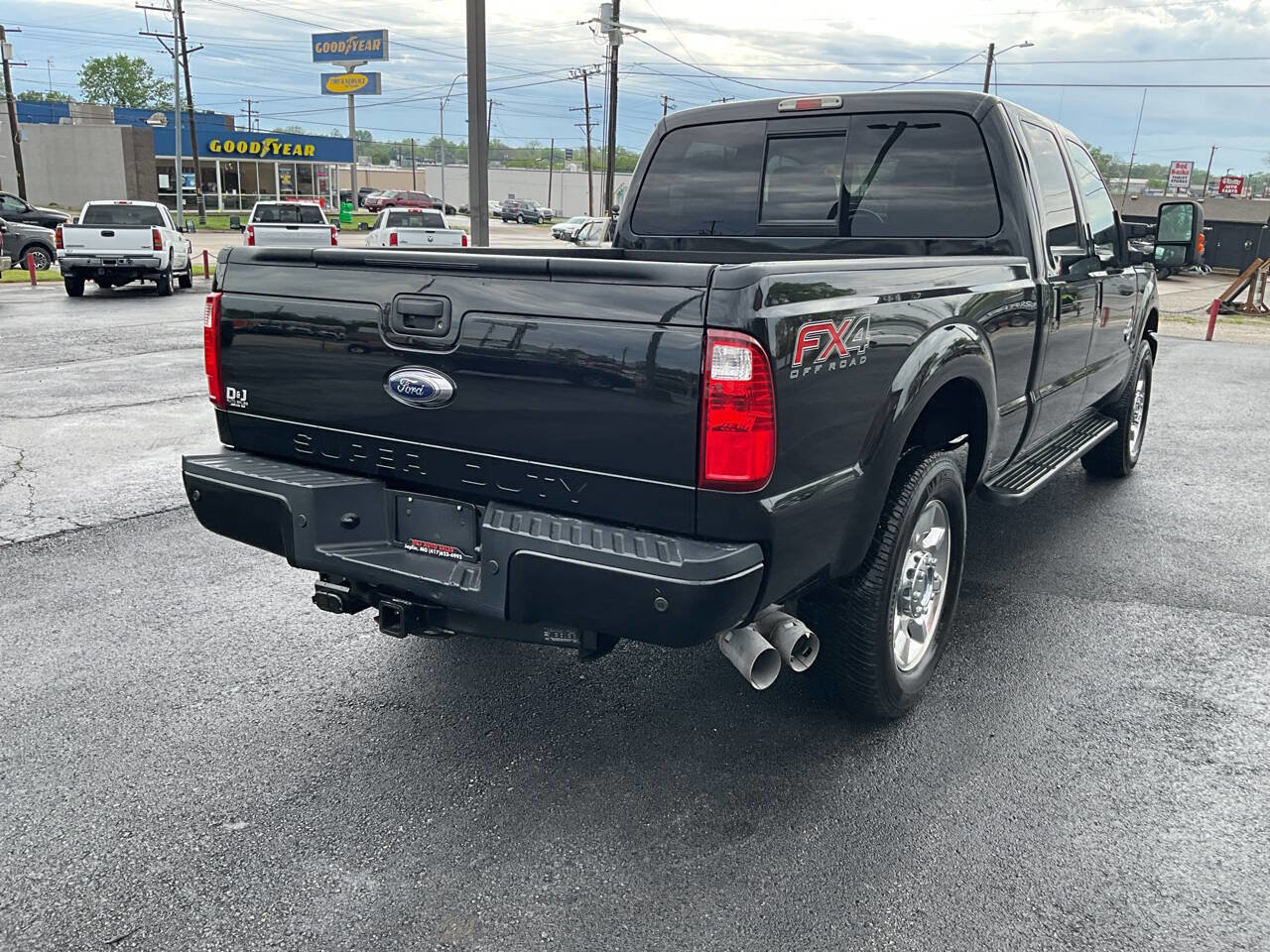 Used 2013 Ford F250 Lariat w/ Lariat Ultimate Pkg image 5