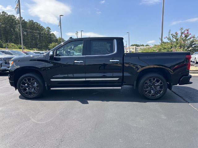 New 2026 Chevrolet Silverado 1500 High Country AWD/4WD image 8