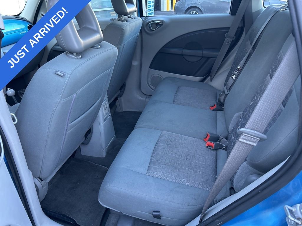 Used 2009 Chrysler PT Cruiser LX FWD image 6
