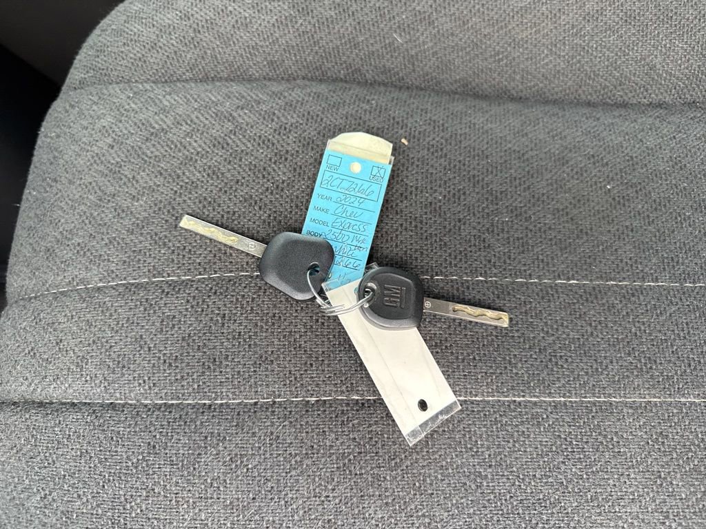 Used 2024 Chevrolet Express 2500 Work Van w/ Driver Convenience Package image 31