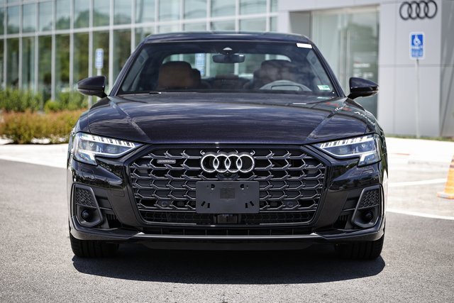 New 2025 Audi A8 L 3.0T image 13