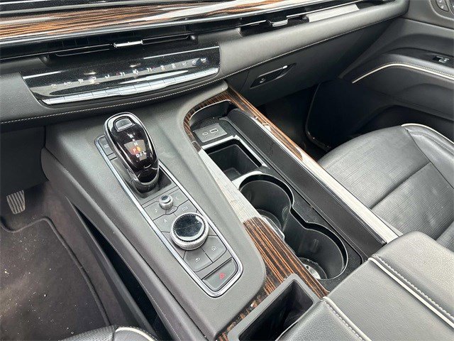 Used 2023 Cadillac Escalade ESV Premium Luxury image 25