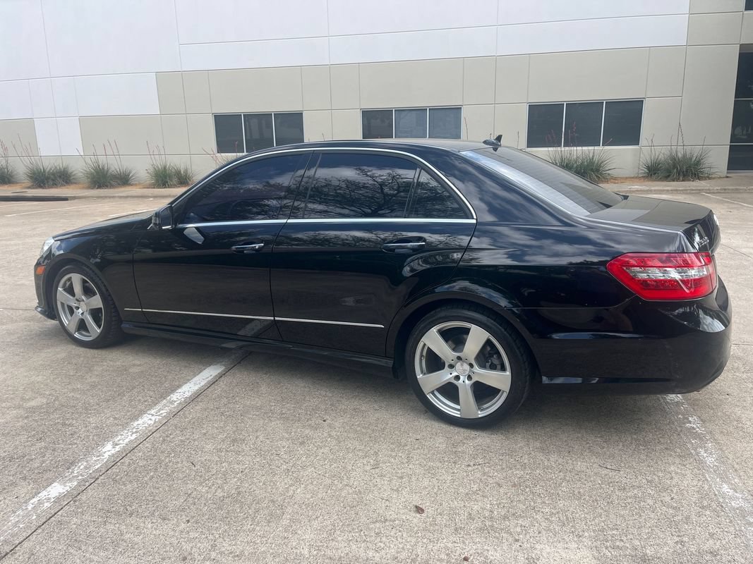 Used 2010 Mercedes-Benz E 350 Sedan image 6