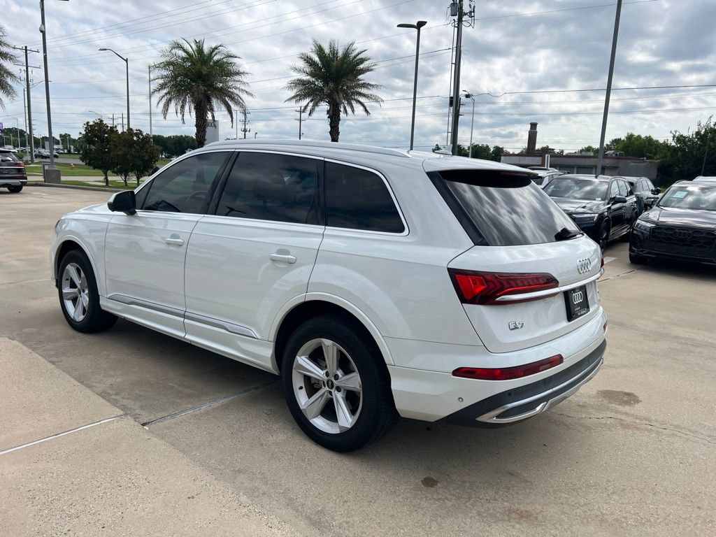 Used 2021 Audi Q7 2.0T Premium Plus w/ Premium Plus Package AWD/4WD image 6