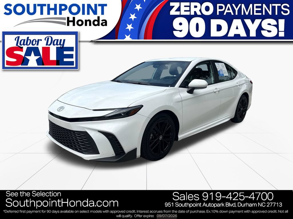 Used 2025 Toyota Camry SE FWD image 3