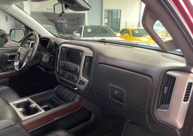 Used 2018 GMC Sierra 1500 SLT AWD/4WD image 14