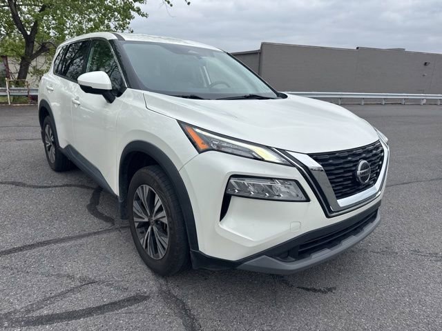 Certified 2021 Nissan Rogue SV AWD/4WD image 3