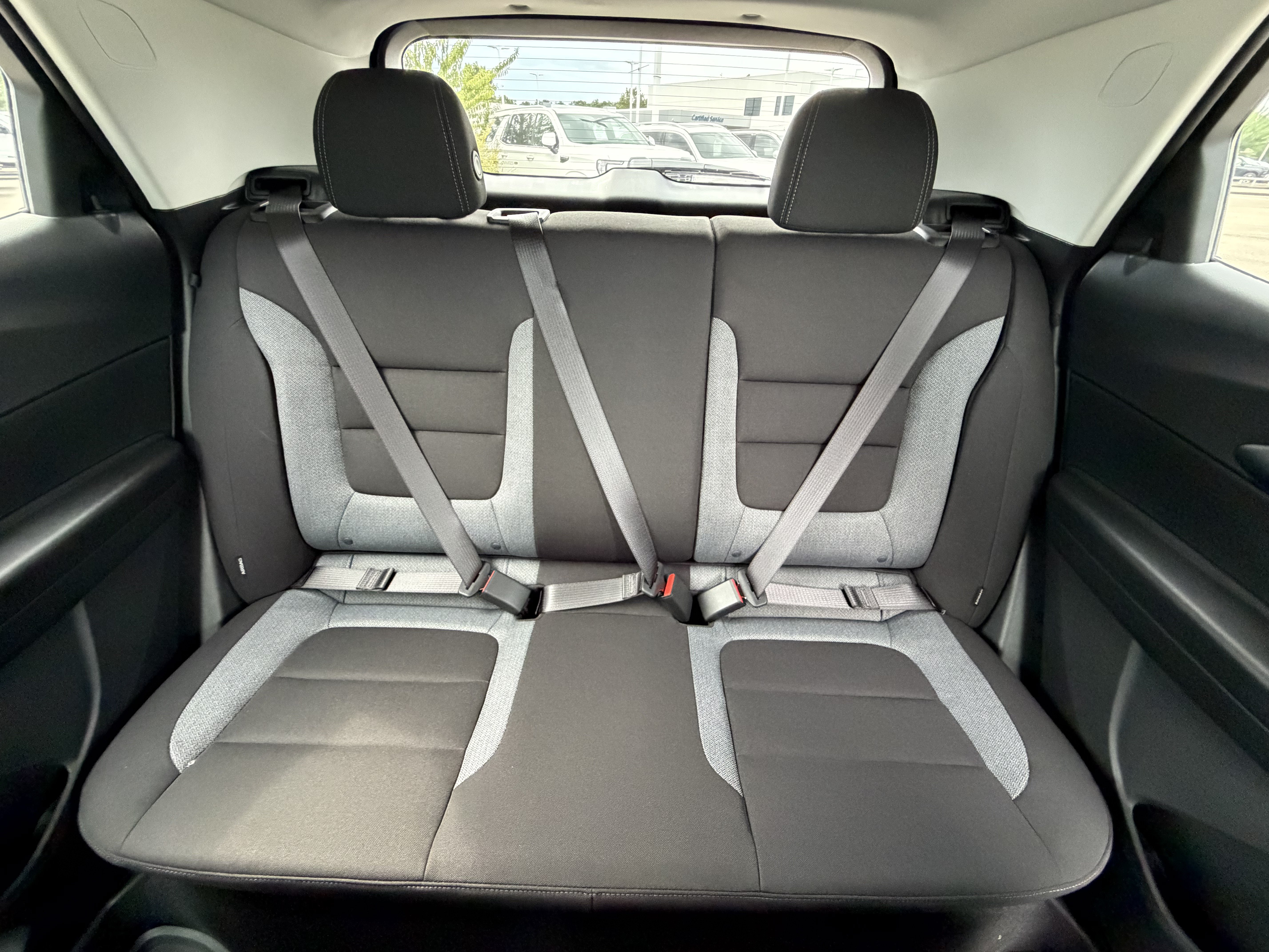 New 2026 Chevrolet TrailBlazer LT w/ LT Cold Weather Package FWD image 27