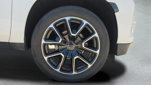 Used 2021 Chevrolet Suburban RST AWD/4WD image 49