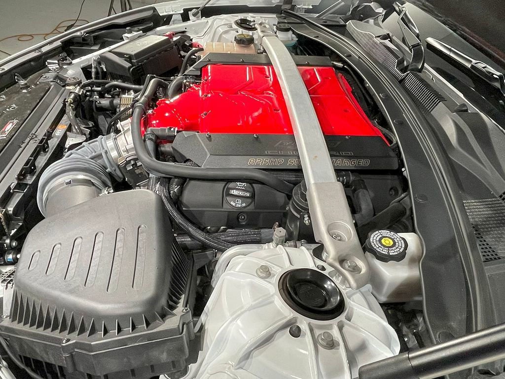 Used 2018 Chevrolet Camaro SS image 28