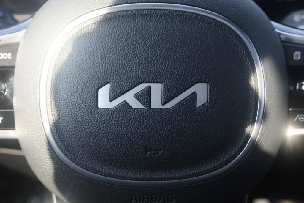 Used 2025 Kia Sorento SX Prestige AWD/4WD image 26