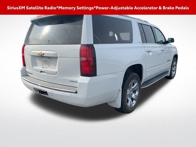 Used 2016 Chevrolet Suburban LTZ image 5