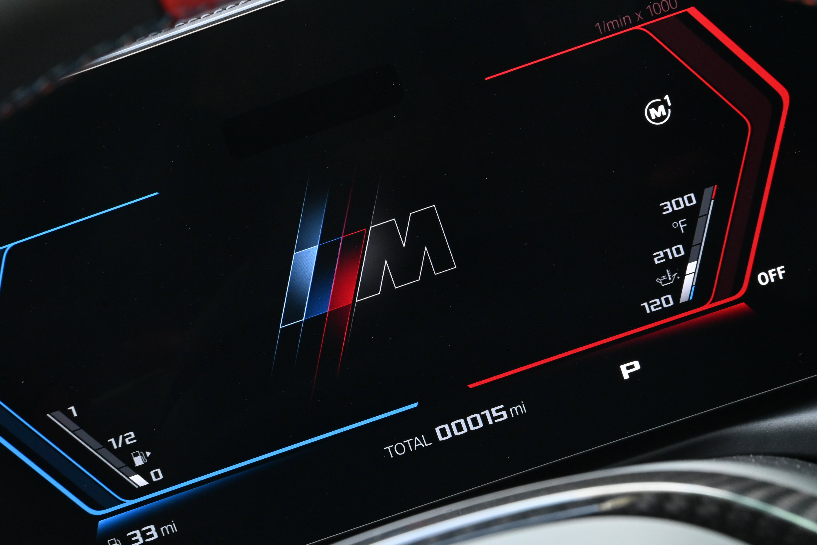 New 2026 BMW M4 xDrive Competition AWD/4WD image 39