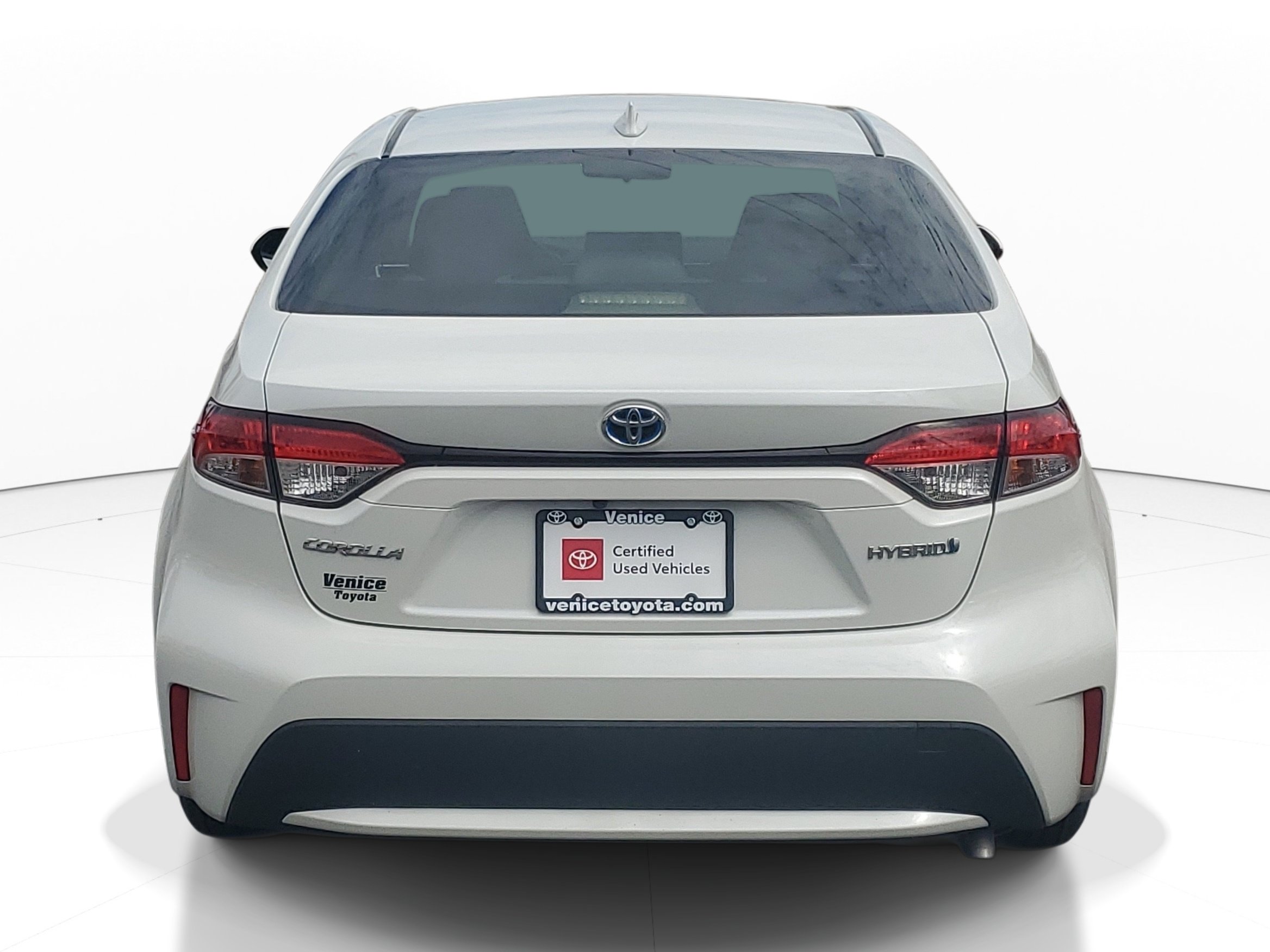 Certified 2021 Toyota Corolla LE FWD image 5