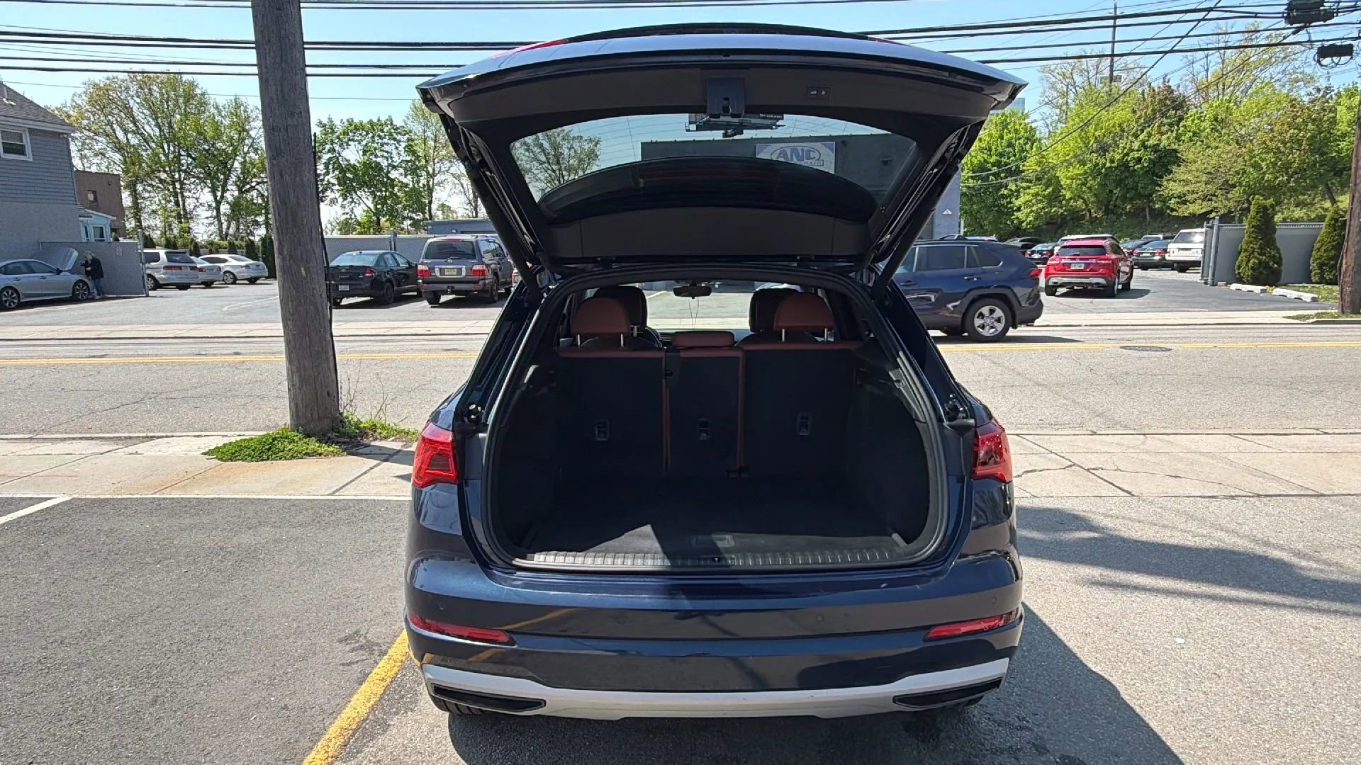 Used 2020 Audi Q3 2.0T Premium w/ Convenience Package AWD/4WD image 27