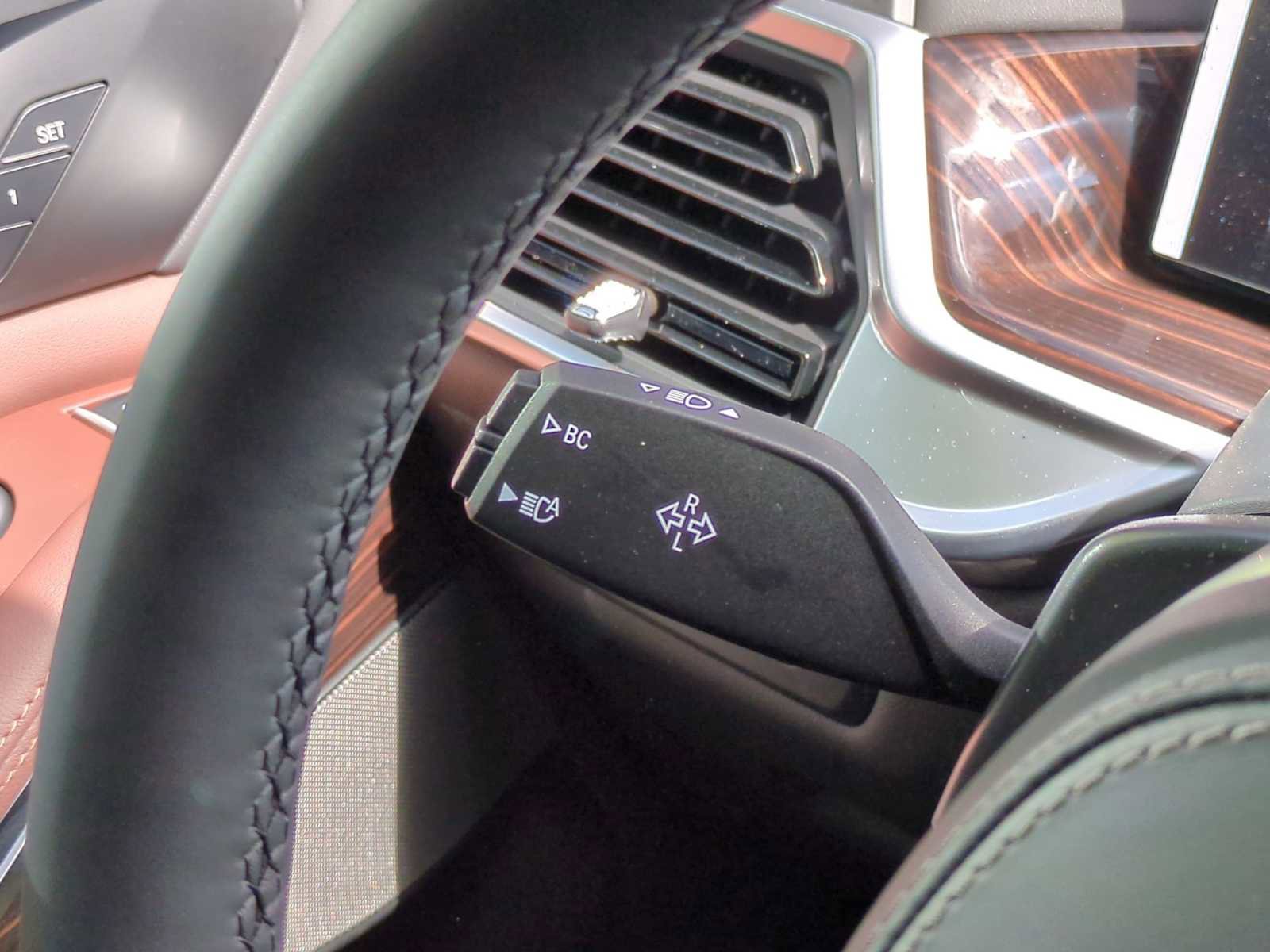 New 2026 BMW X5 xDrive40i w/ M Sport Package image 28