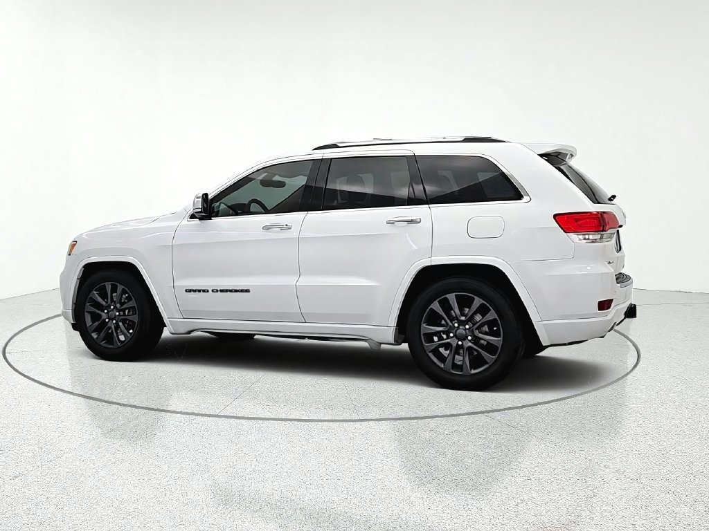 Used 2021 Jeep Grand Cherokee Overland AWD/4WD image 5