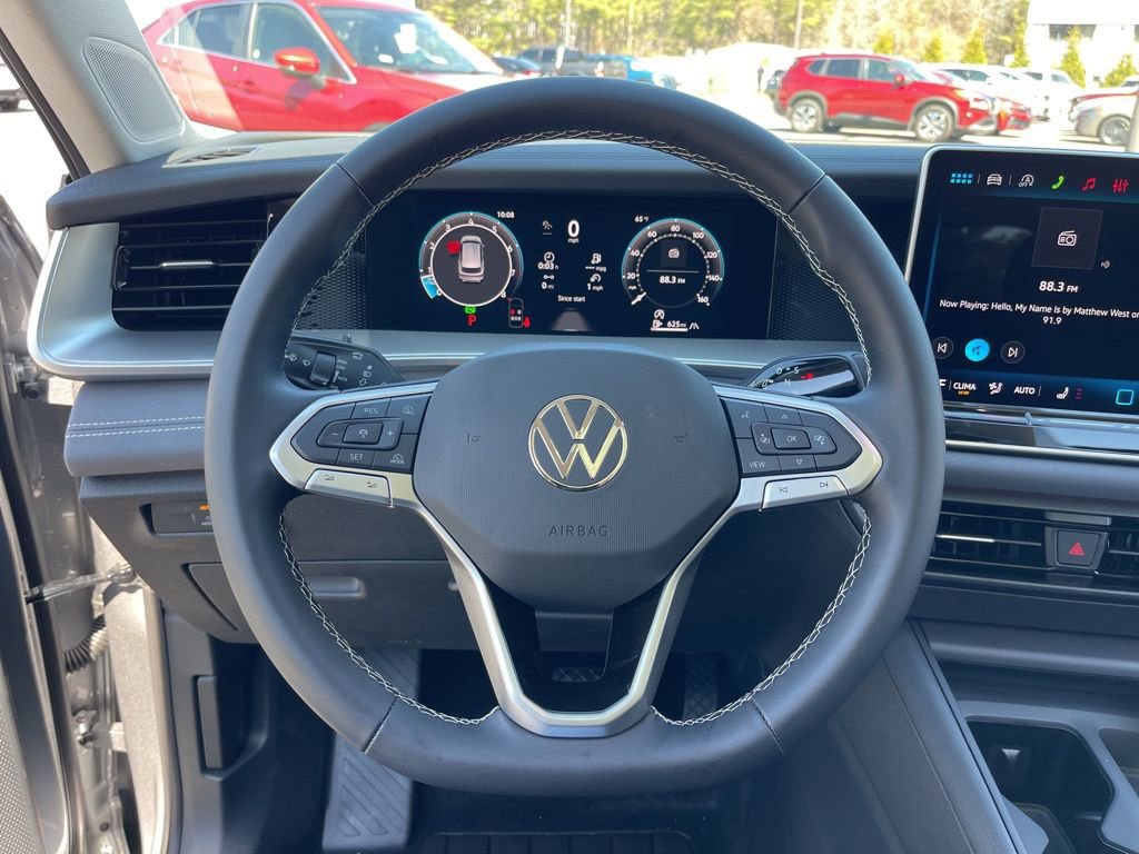 New 2026 Volkswagen Tiguan SE AWD/4WD image 12