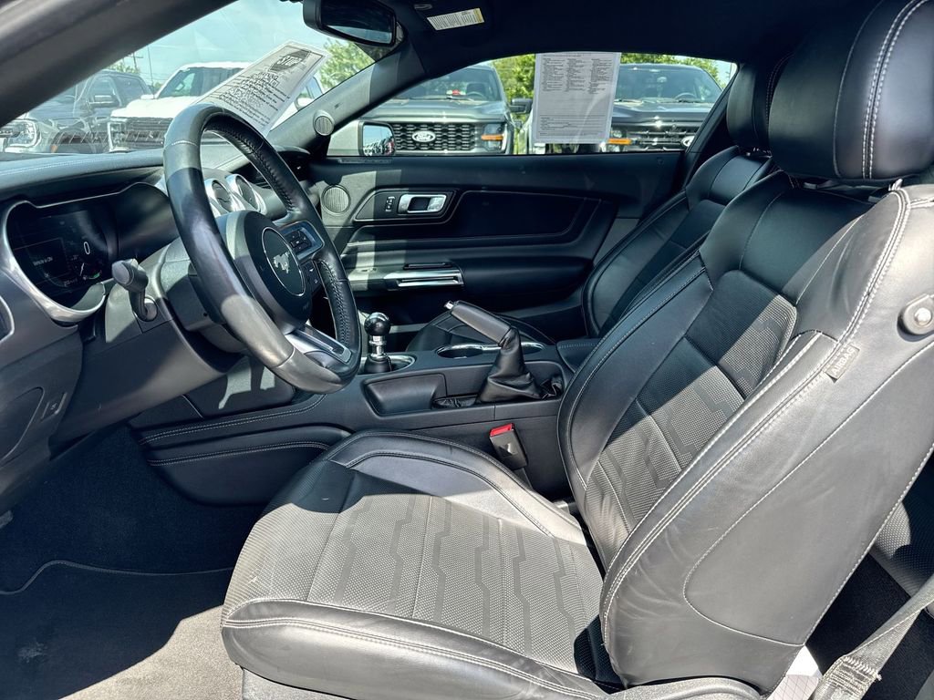Used 2020 Ford Mustang GT Premium w/ Equipment Group 401A RWD image 20